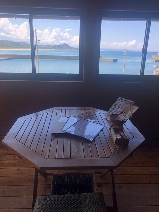 ２番テーブル703ピクセル